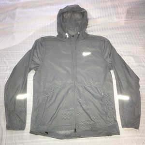 Nike Men’s Windbreaker Grey Medium